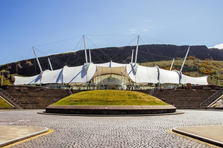 Dream Bridge Dynamic Earth