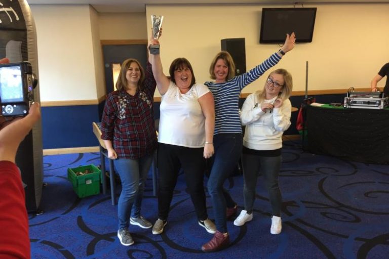 Using Team Building to Fight January Blues
